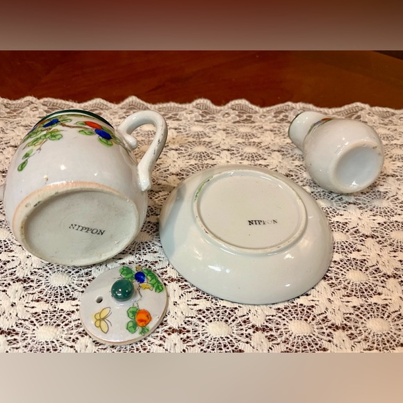 Antique Nippon Pottery Miniature Set - Picture 5 of 10